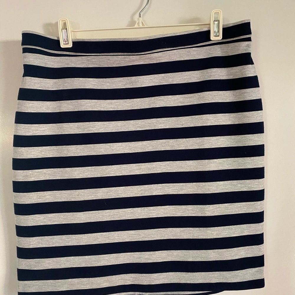 Barney’s New York women’s Skirt size L